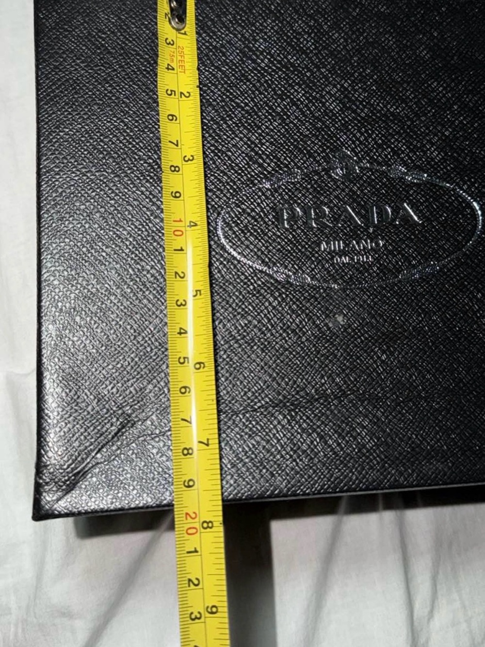 Empty Prada Box - Picture 9 of 10
